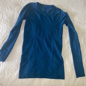 Lululemon Swiftly tech